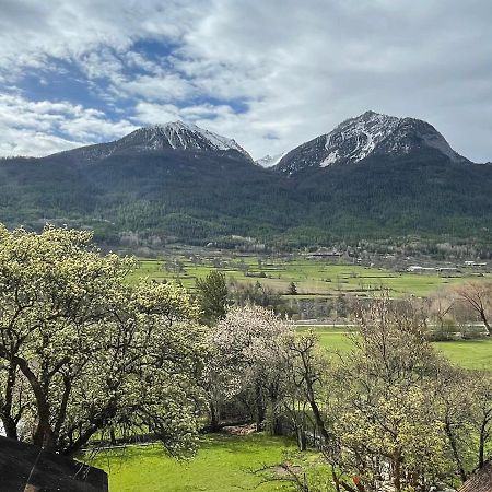 Appartement Dans Une Maison De Pays Briançon Zewnętrze zdjęcie
