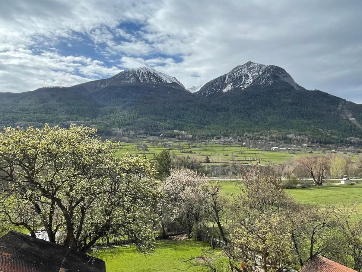 Appartement Dans Une Maison De Pays Briançon Zewnętrze zdjęcie